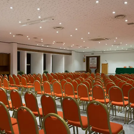 San Francesco 4* רנדה