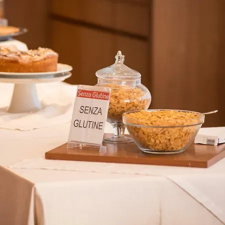 فندق San Francesco ريندي